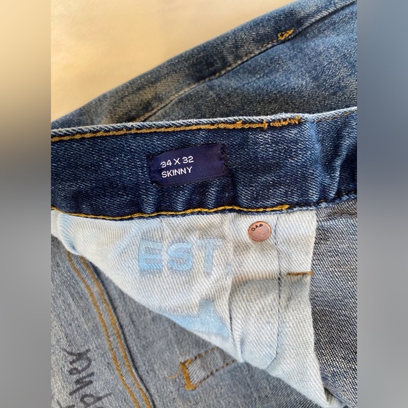 Gap Denim Skinny Fit Distressed Denim Jeans - Picture 7 of 7